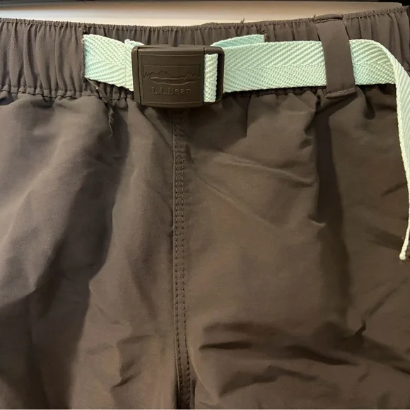 LL Bean Belted Shorts, Size XS - Picture 3 of 7
